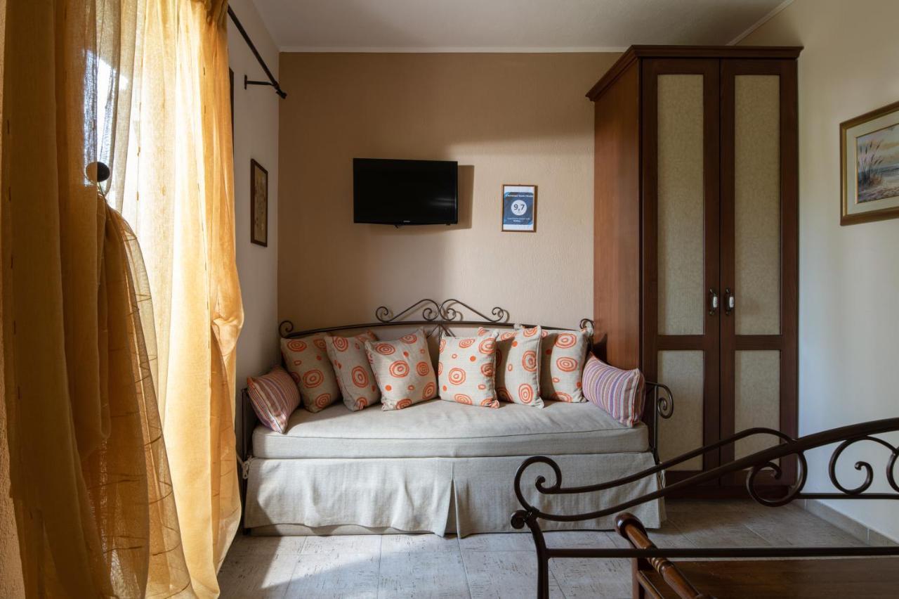 Chorostasi Guest House Parthenon Exterior photo