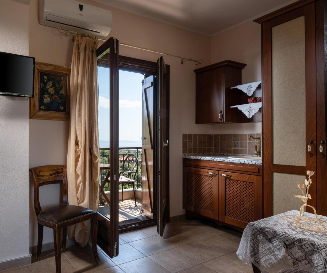 Chorostasi Guest House Parthenon Exterior photo